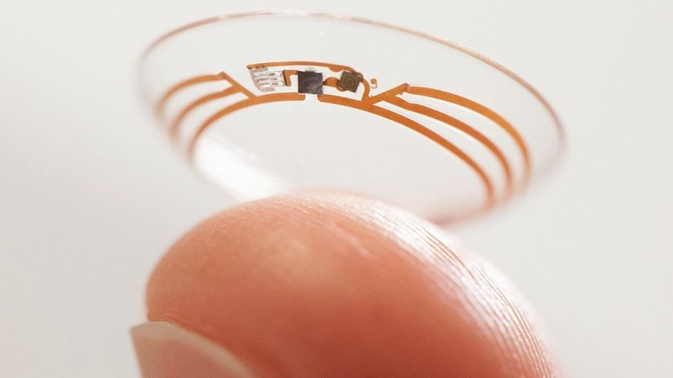 Smart contact lenses