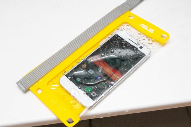 Asus ZenPouch 001