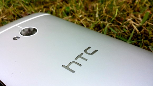 HTC One 02