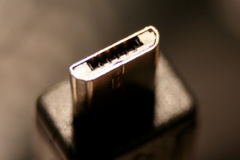microUSB 01